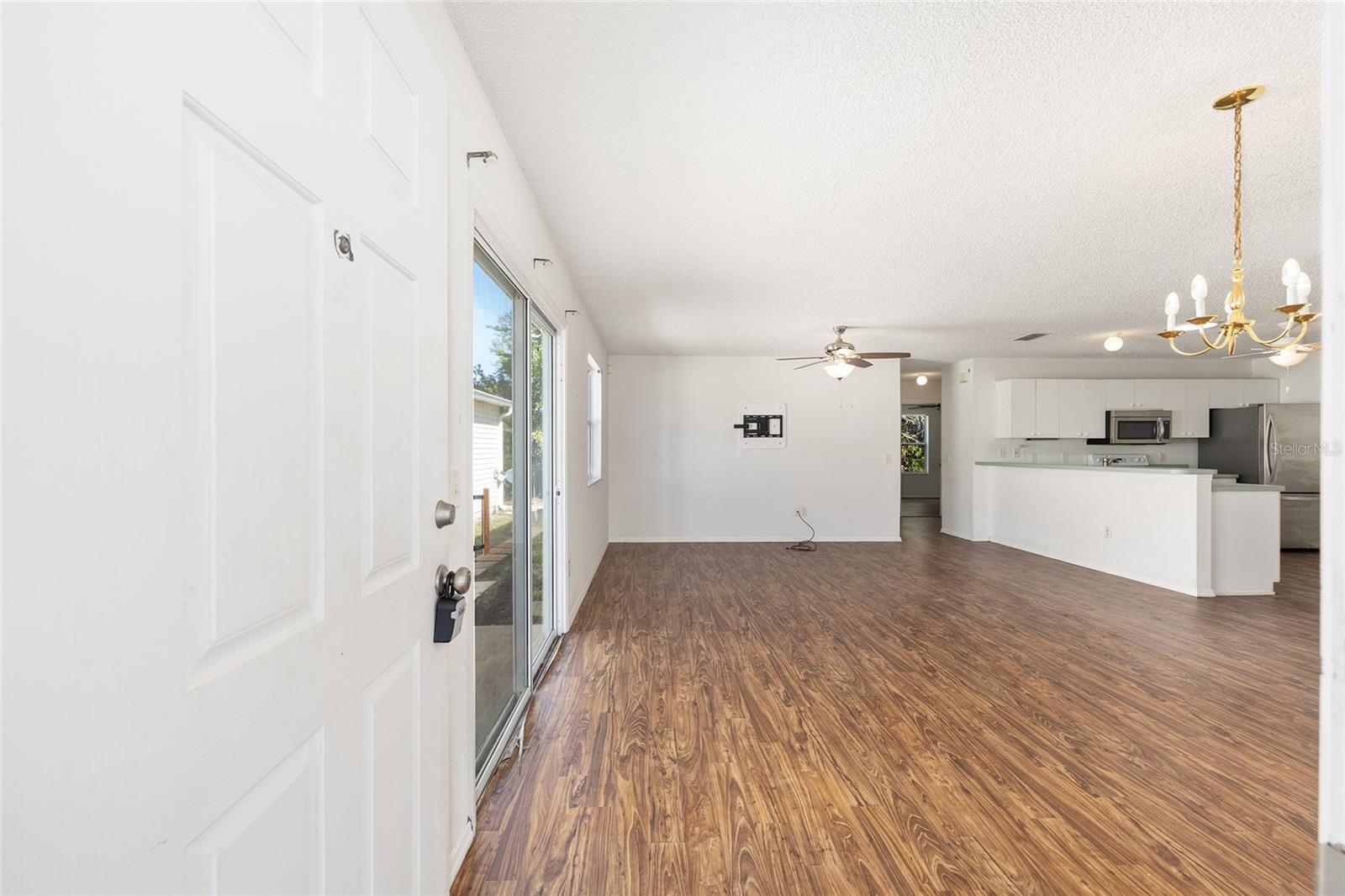 1685 CAMPOS DR, THE VILLAGES, FL, 32162