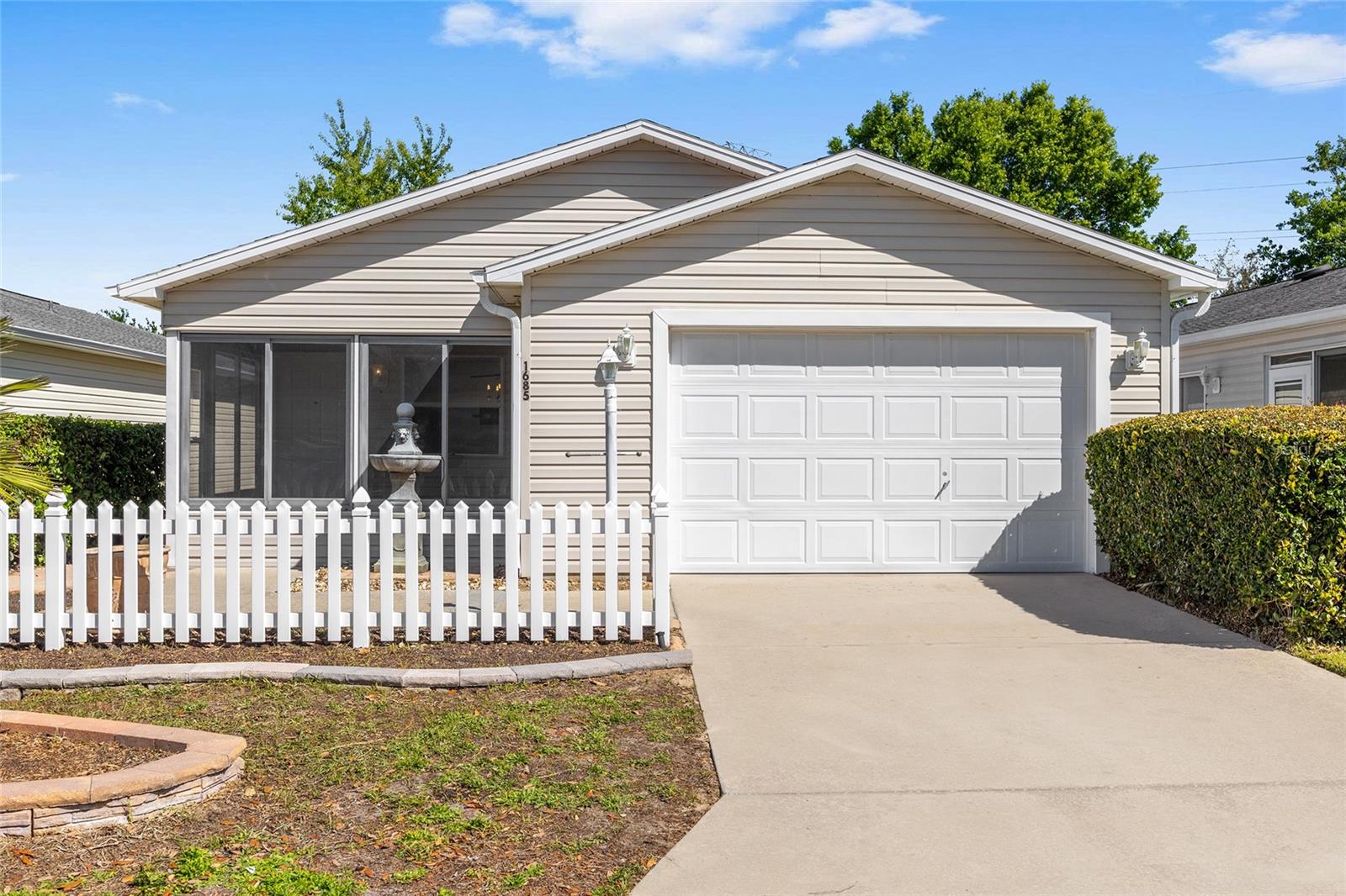 1685 CAMPOS DR, THE VILLAGES, FL, 32162