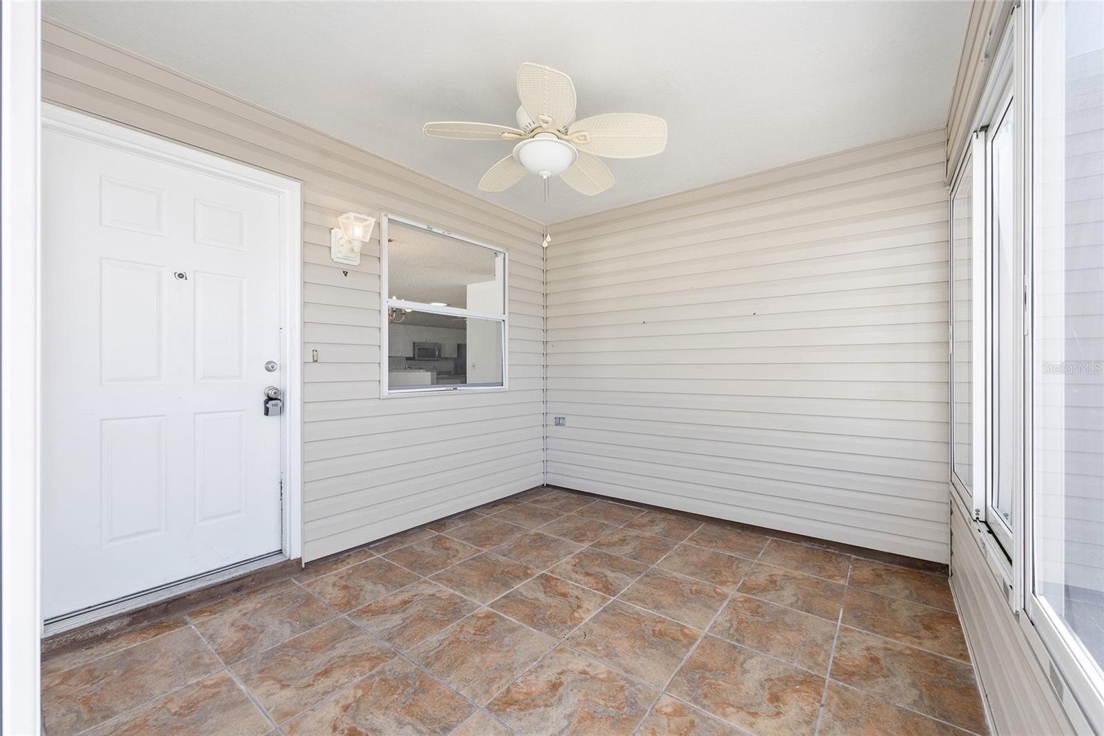 1685 CAMPOS DR, THE VILLAGES, FL, 32162