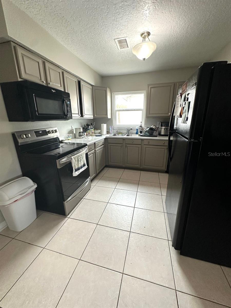 3024 SUTTON DR, ORLANDO, FL, 32810
