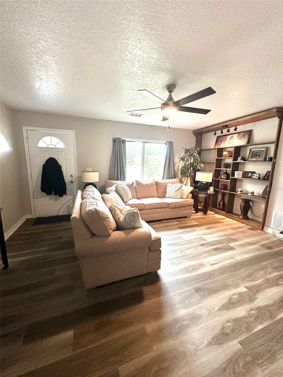 3024 SUTTON DR, ORLANDO, FL, 32810