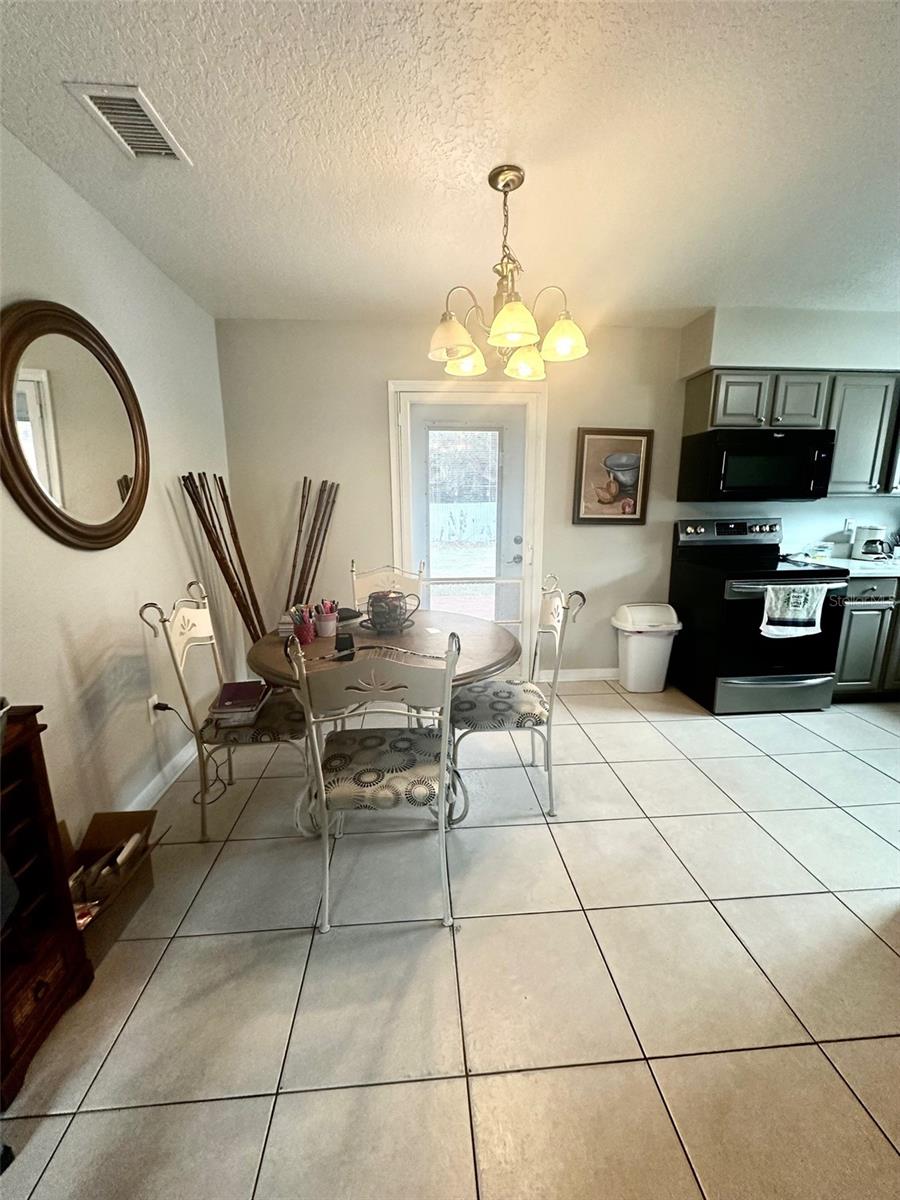 3024 SUTTON DR, ORLANDO, FL, 32810