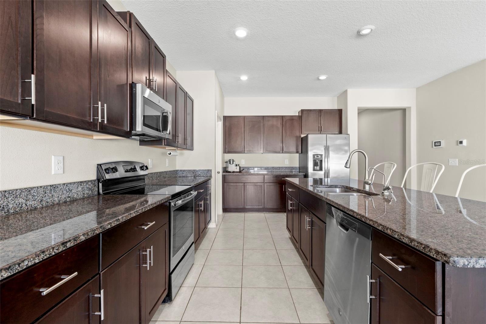 11904 FIELD THISTLE CT, RIVERVIEW, FL, 33579