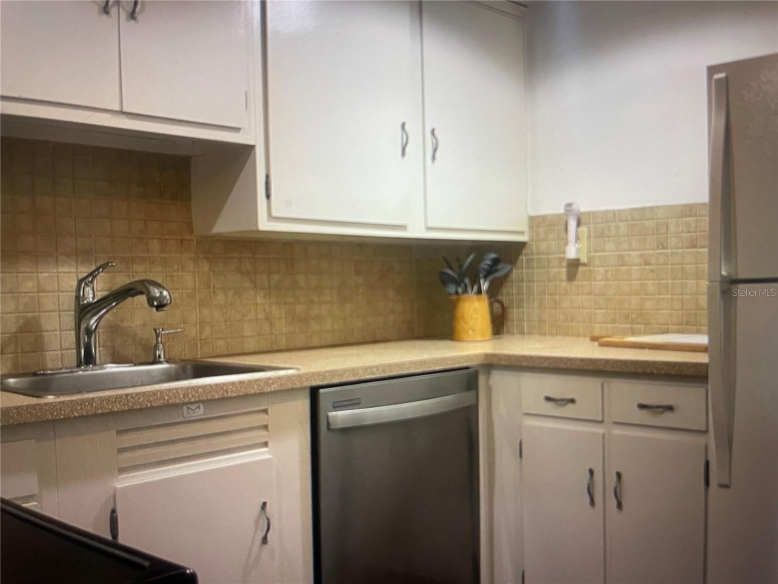 757 MIDWAY DR #B, OCALA, FL, 34472