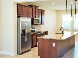 8085 GLENLLOYD AVE, WINTER GARDEN, FL, 34787