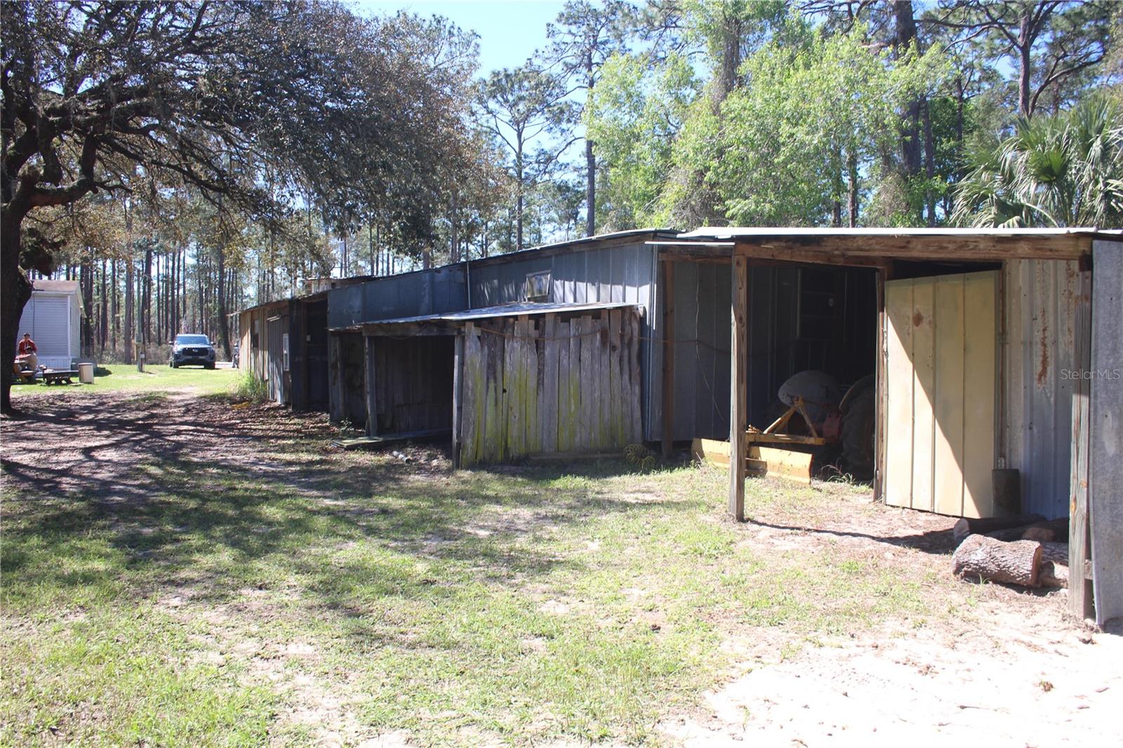 24427 WILD TURKEY RD, PAISLEY, FL, 32767