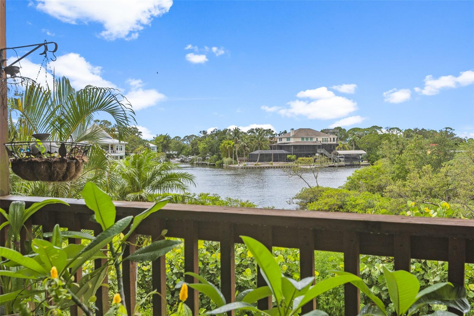 574 RYANS WOODS LN, PALM HARBOR, FL, 34683