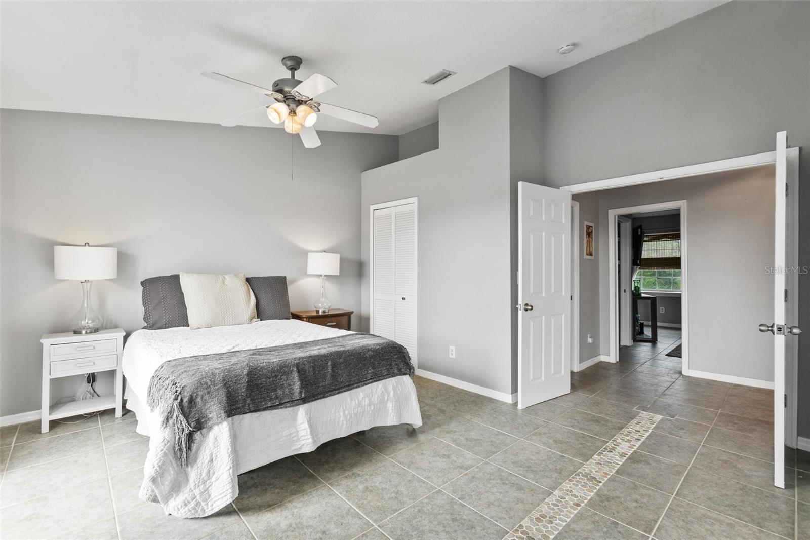 574 RYANS WOODS LN, PALM HARBOR, FL, 34683