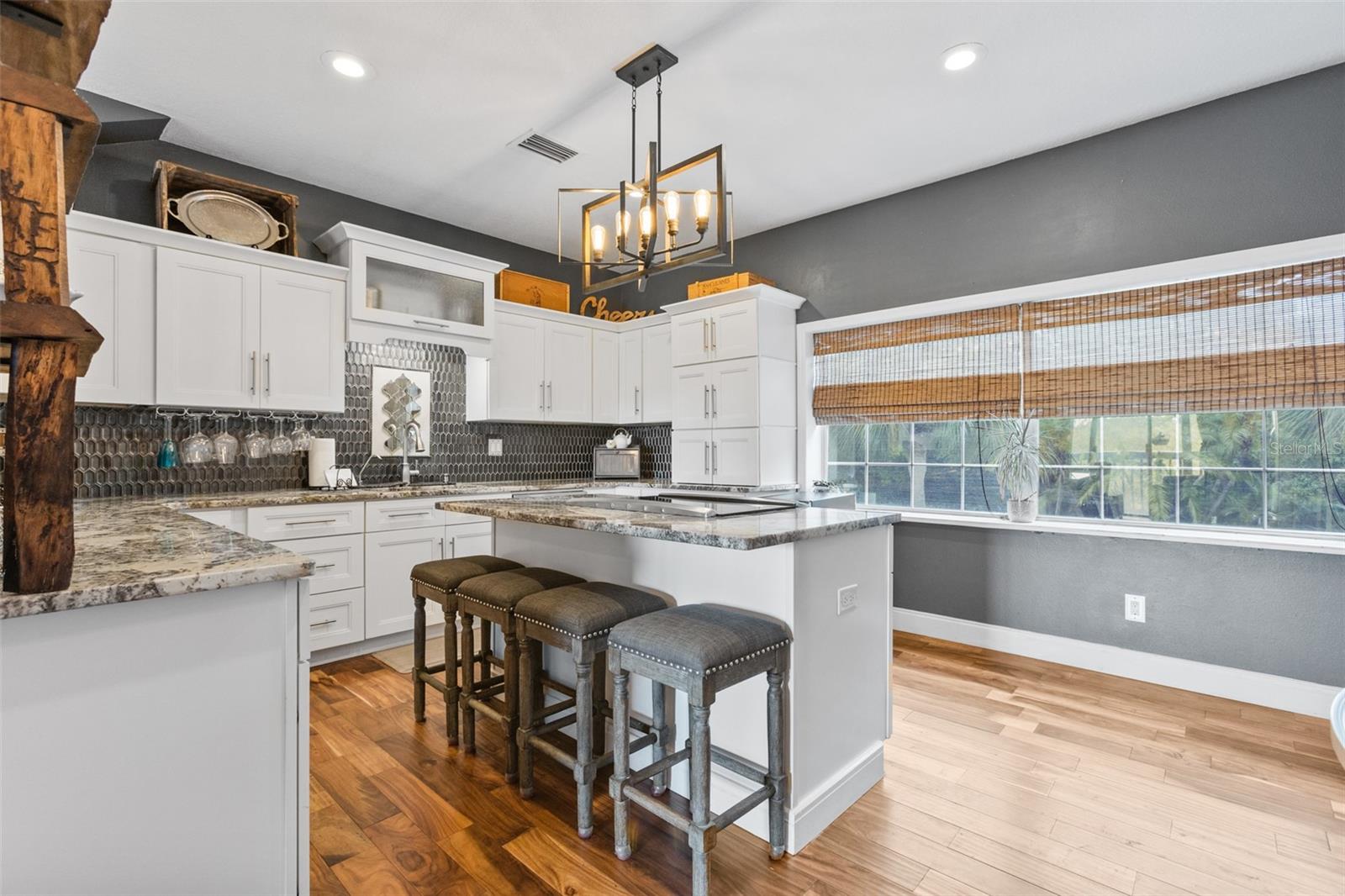 574 RYANS WOODS LN, PALM HARBOR, FL, 34683