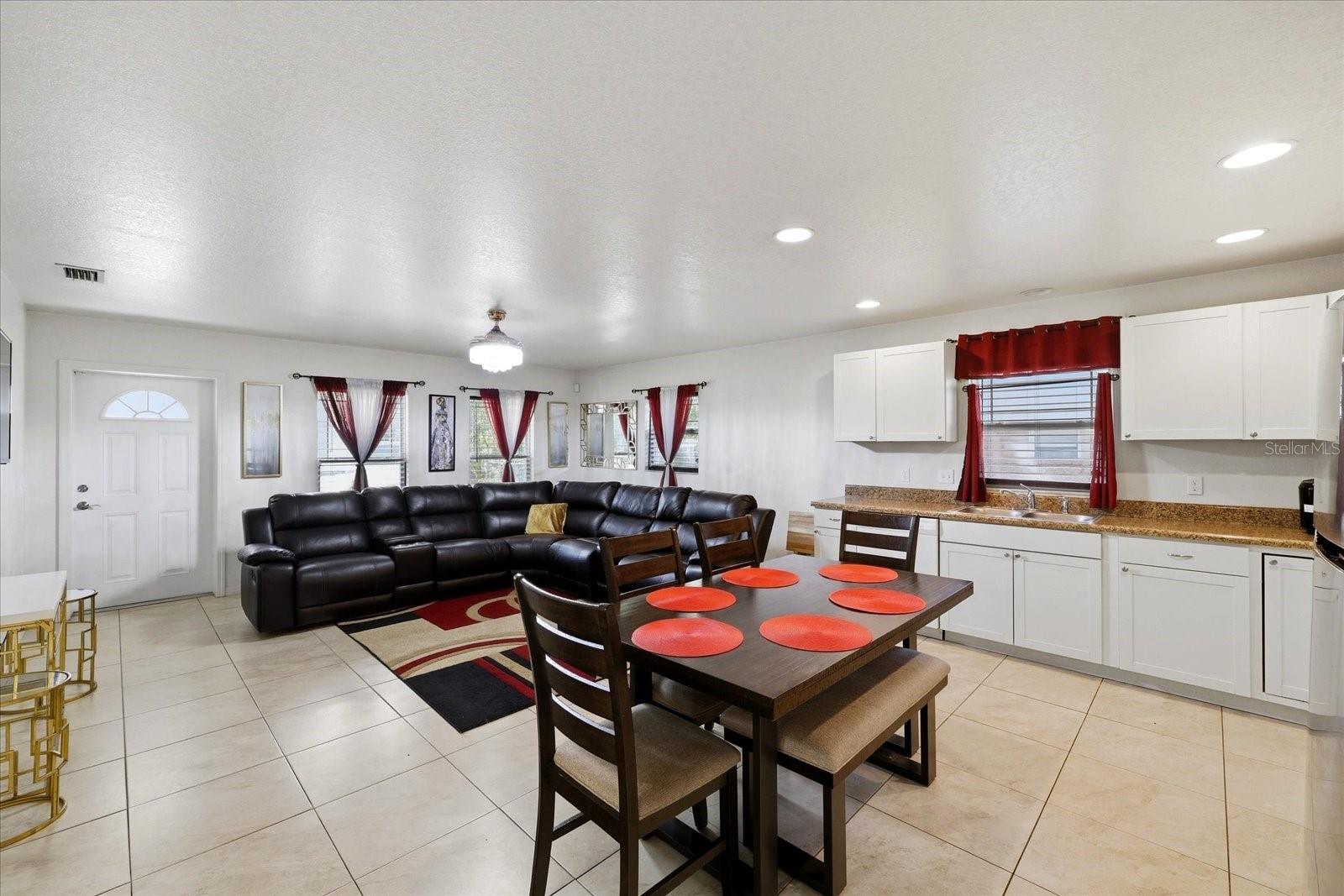 1827 48TH ST S, ST PETERSBURG, FL, 33711