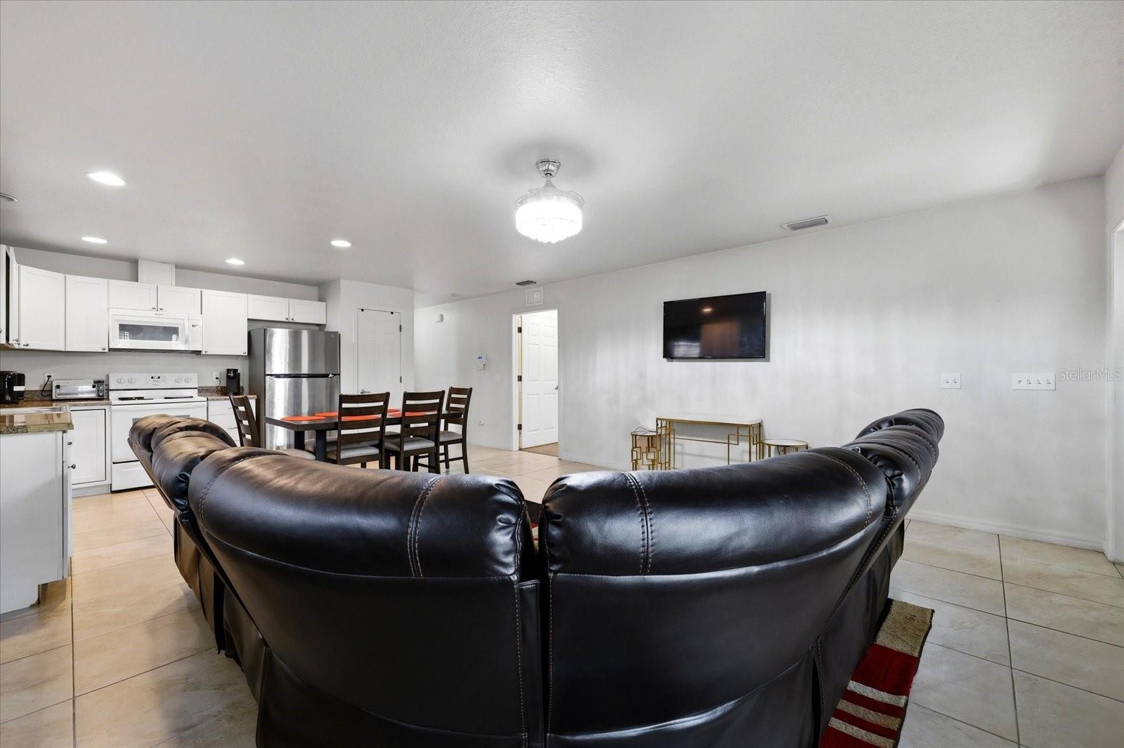 1827 48TH ST S, ST PETERSBURG, FL, 33711