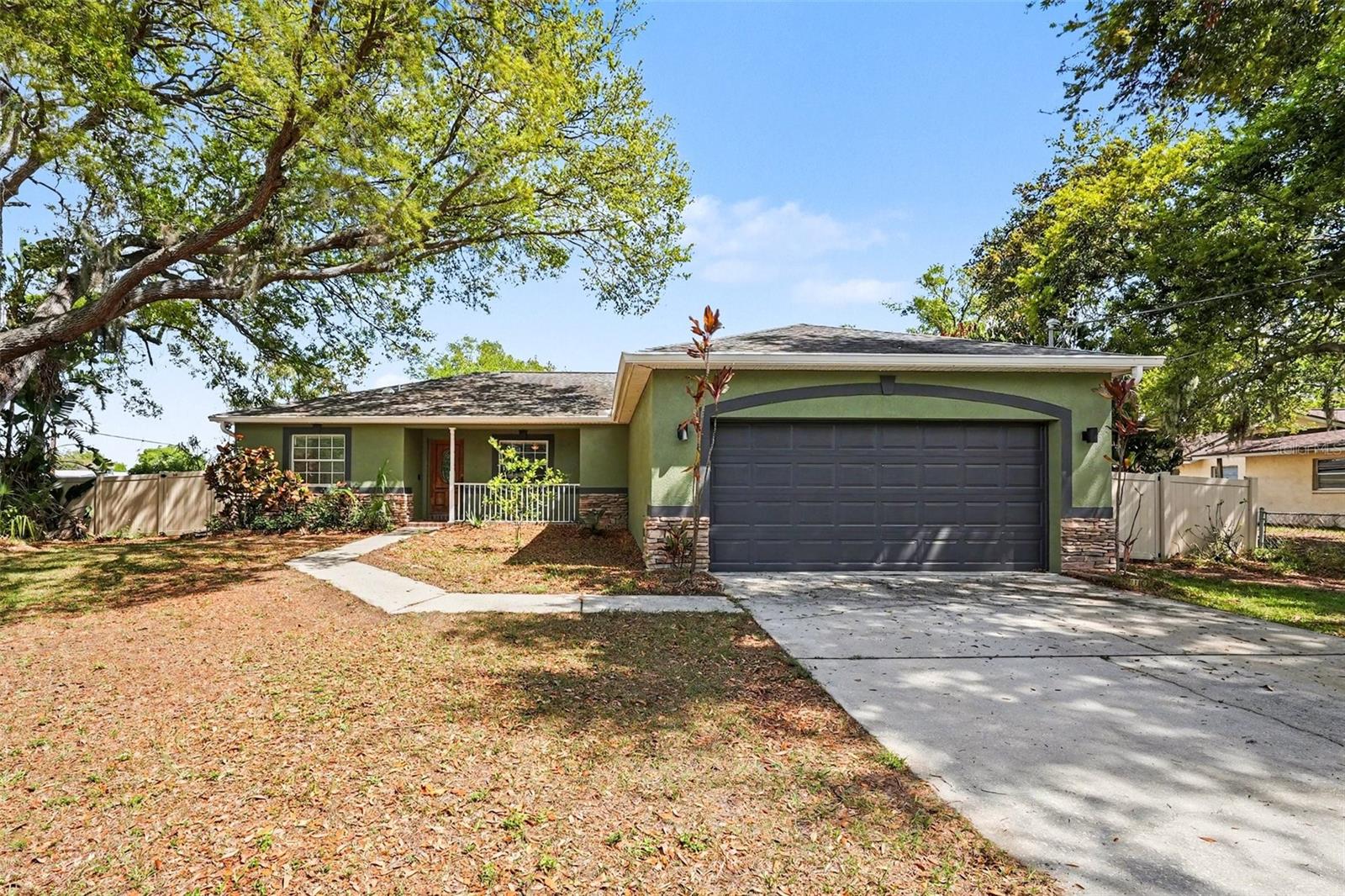 8802 ASHMAN RD, RIVERVIEW, FL, 33578