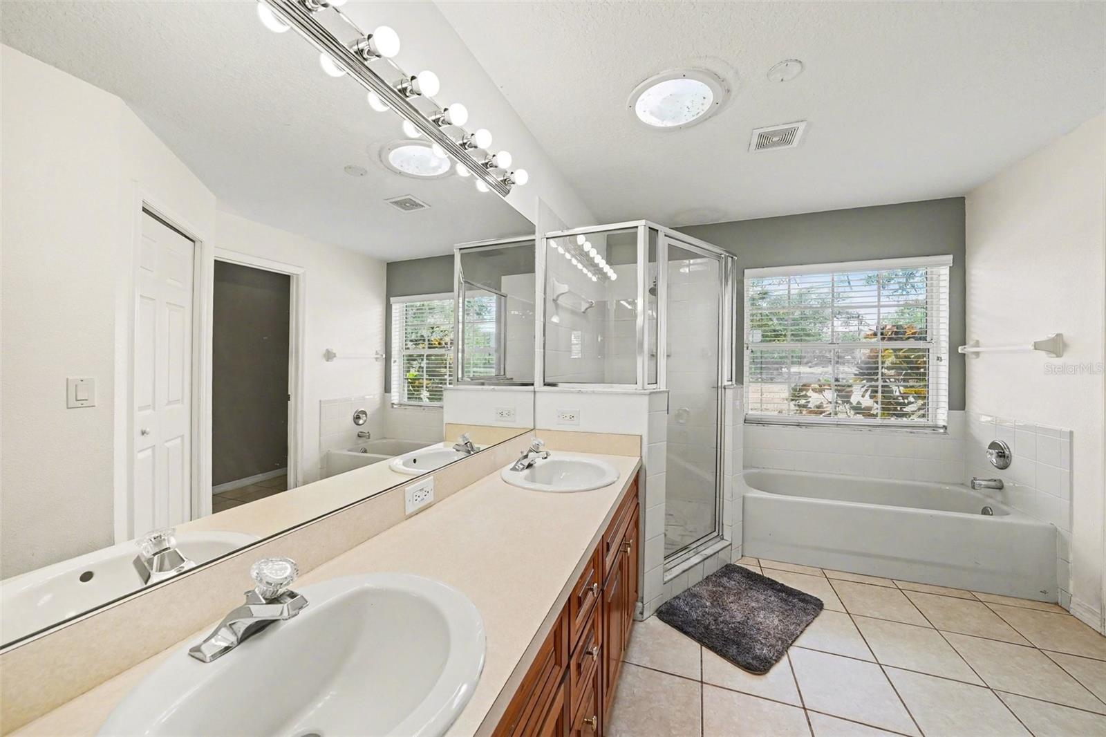 8802 ASHMAN RD, RIVERVIEW, FL, 33578