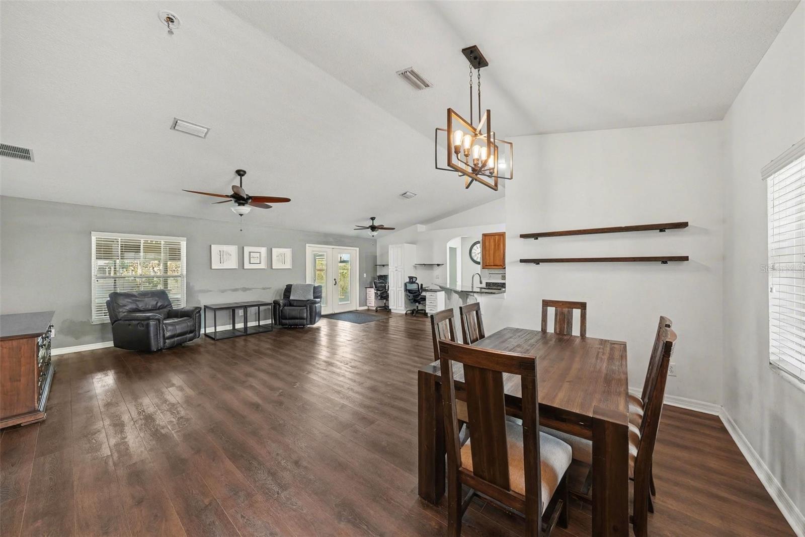 8802 ASHMAN RD, RIVERVIEW, FL, 33578