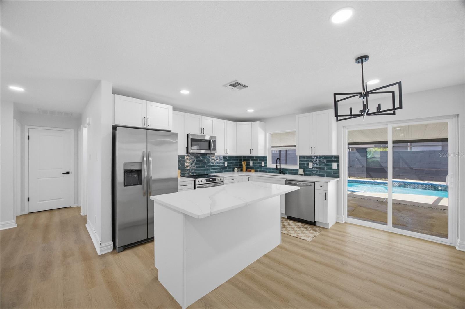 8803 VAN FLEET RD, RIVERVIEW, FL, 33578