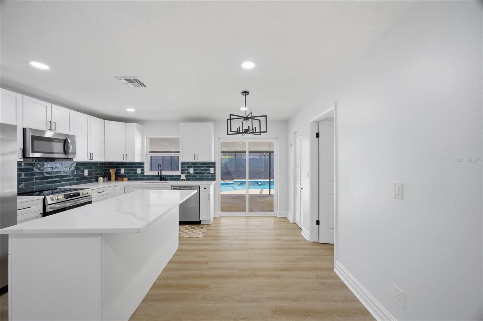 8803 VAN FLEET RD, RIVERVIEW, FL, 33578