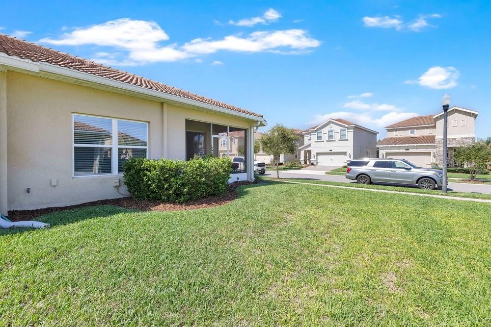 1051 QUAKER RIDGE LN, DAVENPORT, FL, 33896