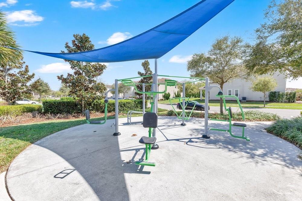 1051 QUAKER RIDGE LN, DAVENPORT, FL, 33896
