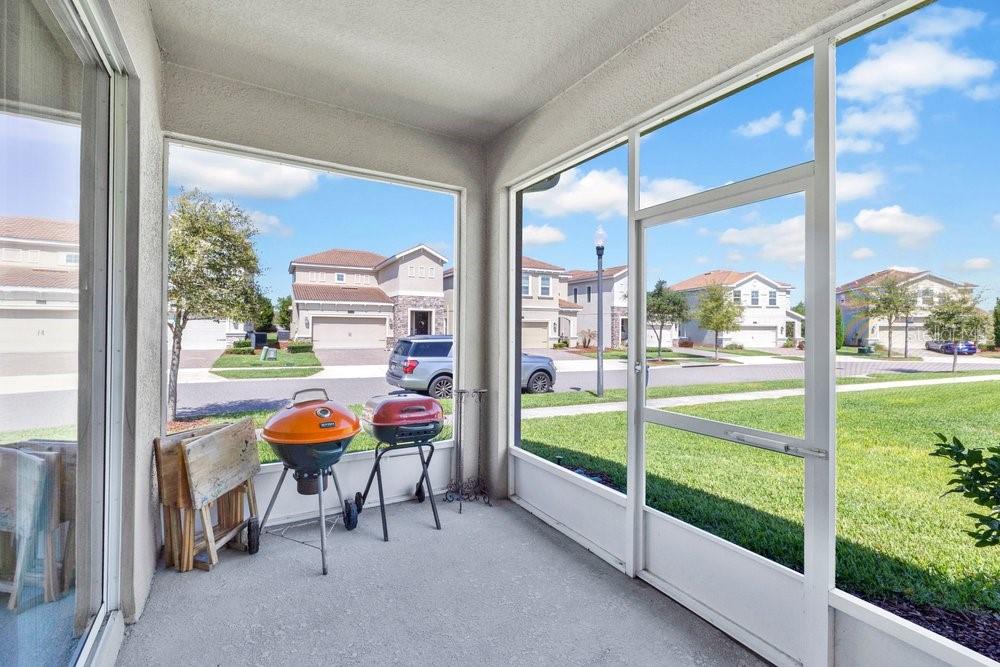 1051 QUAKER RIDGE LN, DAVENPORT, FL, 33896