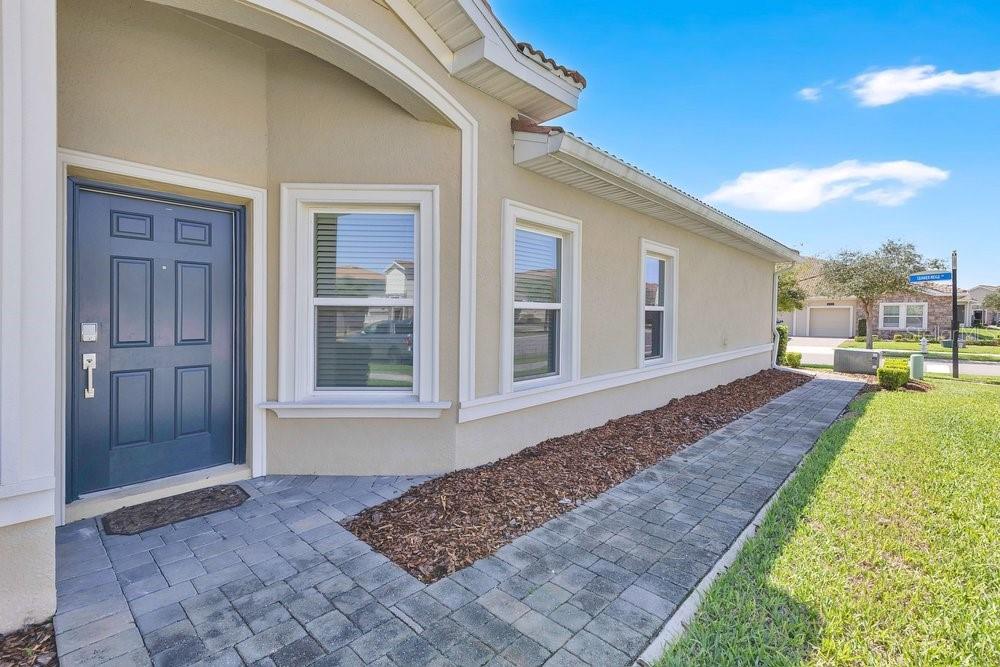 1051 QUAKER RIDGE LN, DAVENPORT, FL, 33896