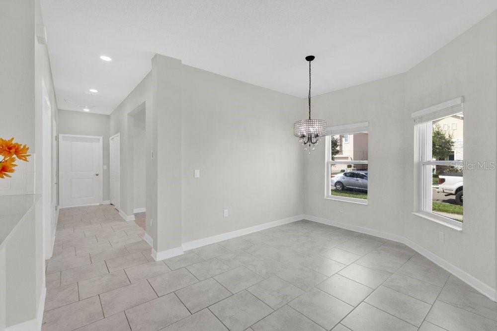 1051 QUAKER RIDGE LN, DAVENPORT, FL, 33896