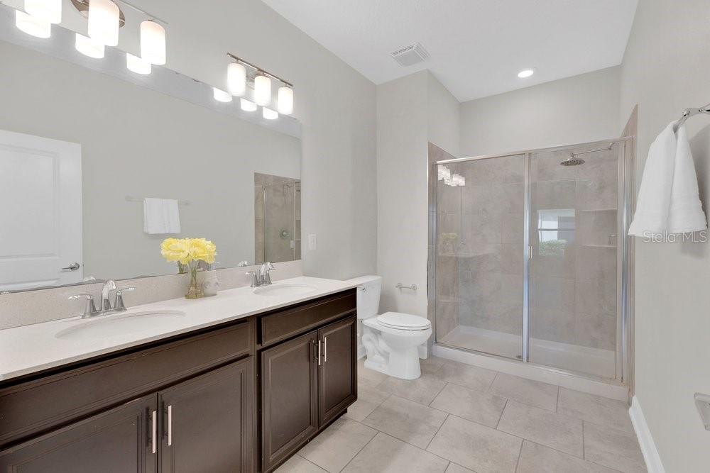 1051 QUAKER RIDGE LN, DAVENPORT, FL, 33896