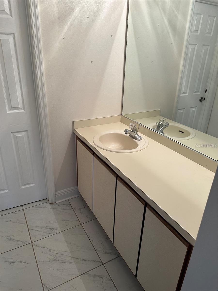 3299 SANDY SHORE LN, KISSIMMEE, FL, 34743