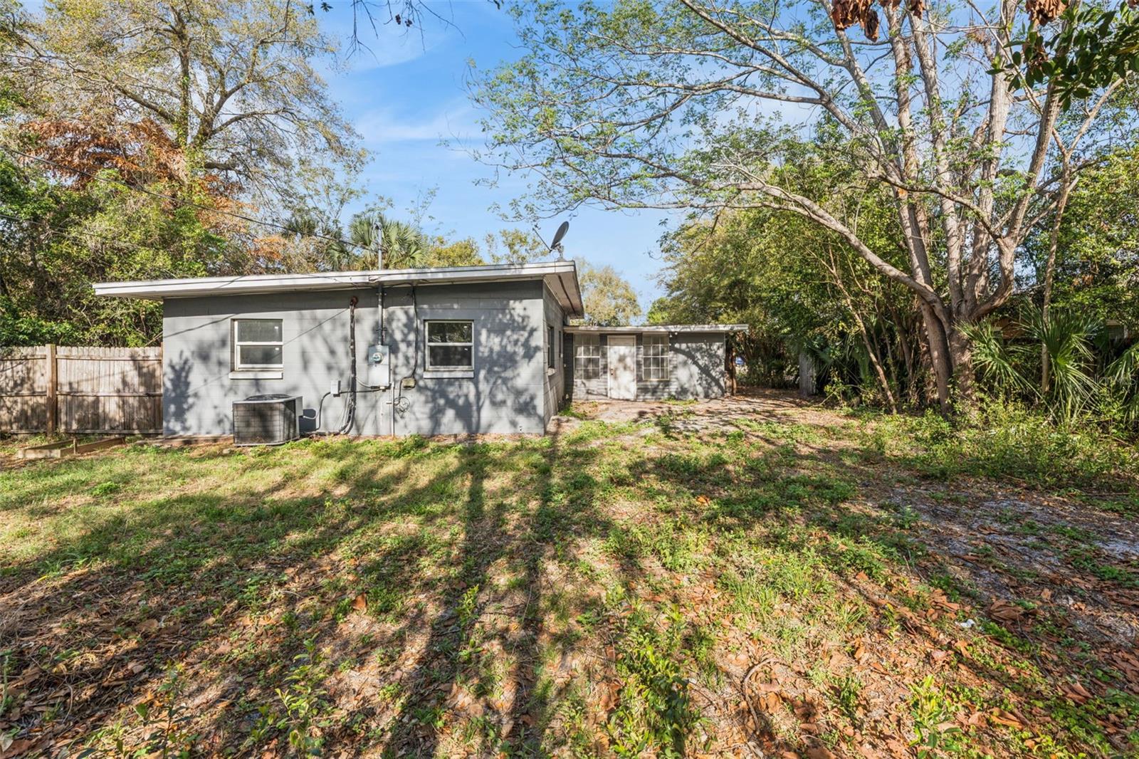 205 OAKLAND AVE, SANFORD, FL, 32773