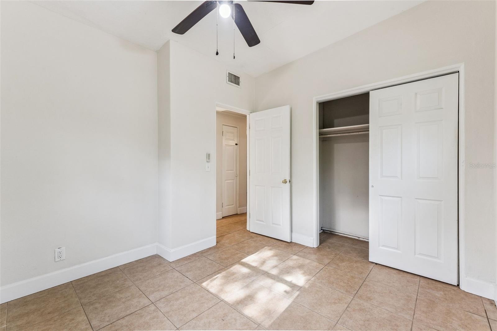 205 OAKLAND AVE, SANFORD, FL, 32773