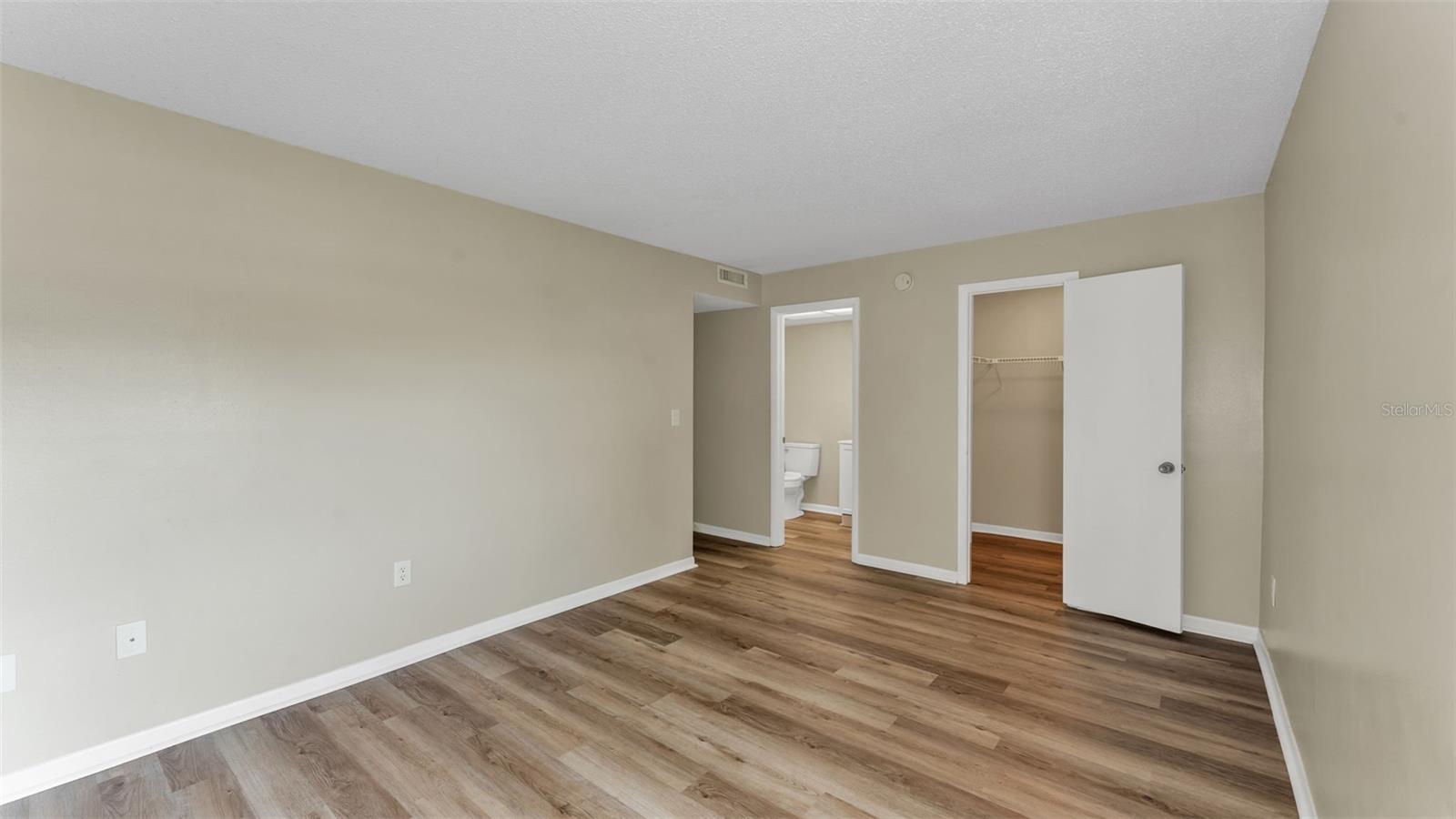 2025 SYLVESTER RD #N101, LAKELAND, FL, 33803