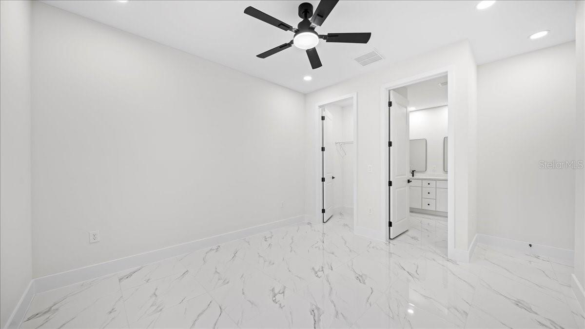 365 PERL ST, PORT CHARLOTTE, FL, 33954