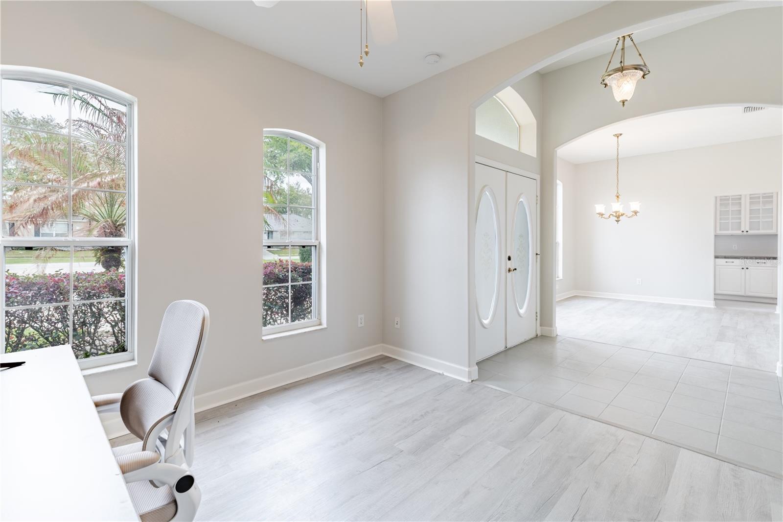 3804 BAYSHORE CIR, TAVARES, FL, 32778