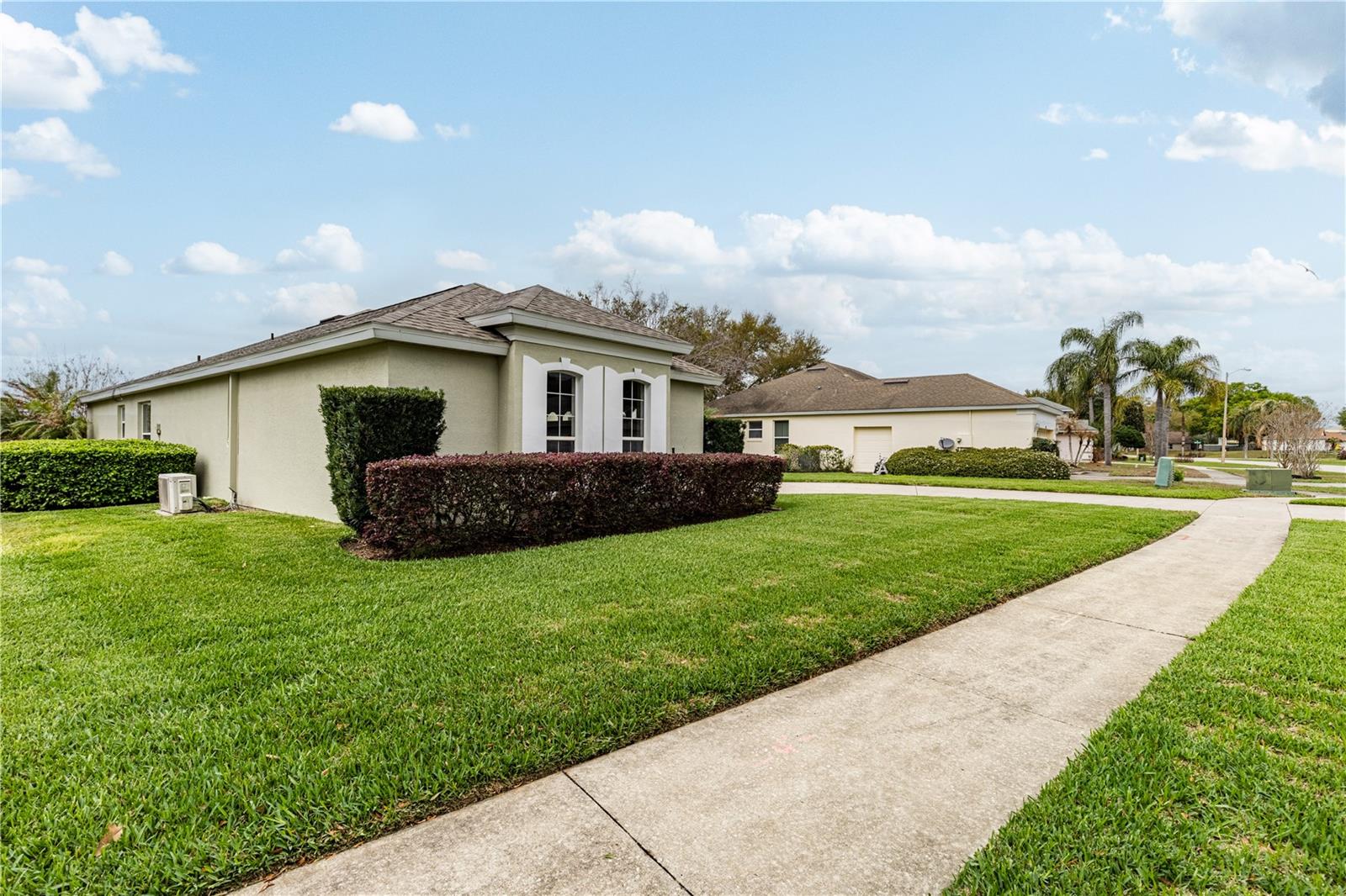 3804 BAYSHORE CIR, TAVARES, FL, 32778