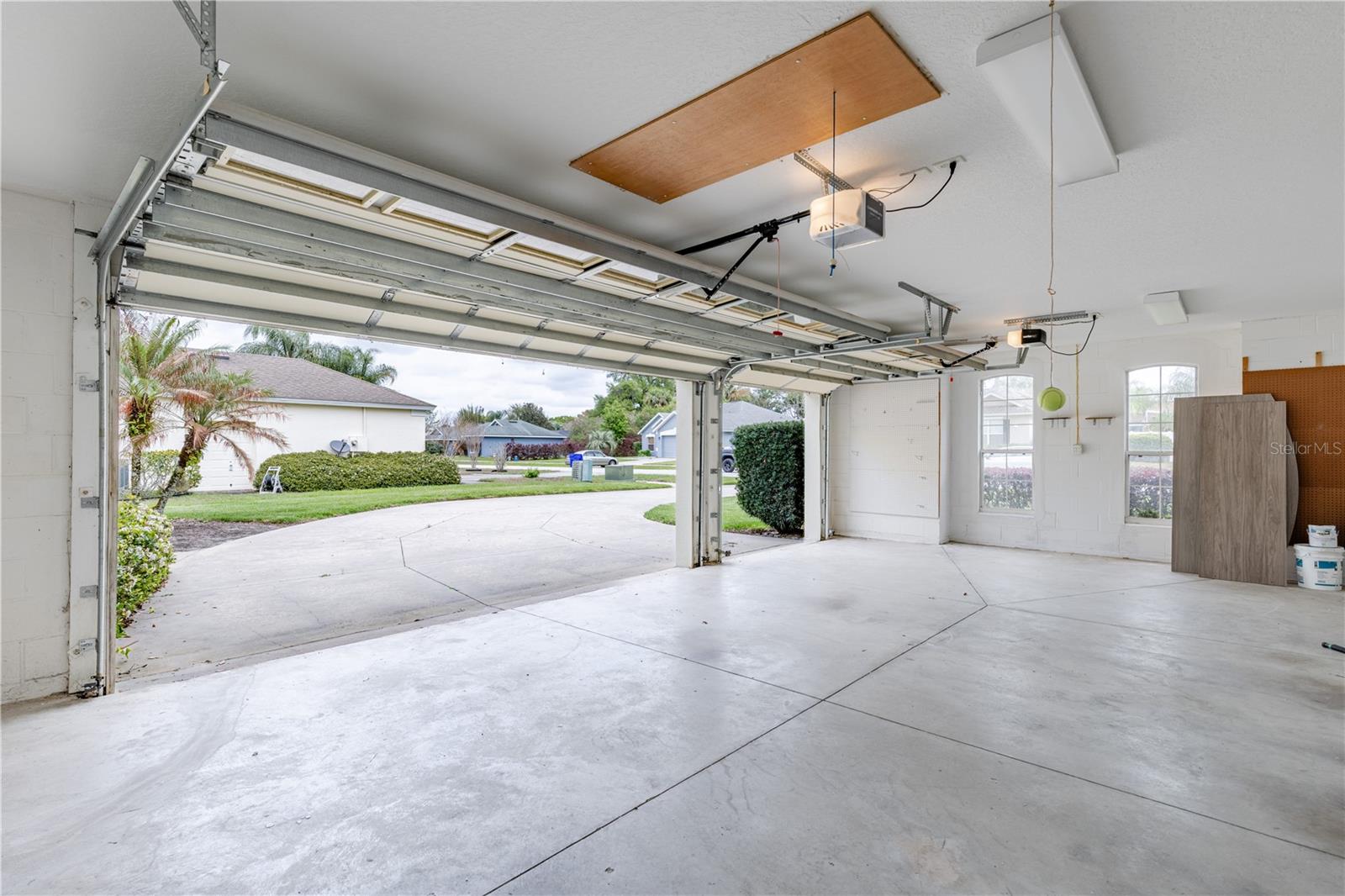 3804 BAYSHORE CIR, TAVARES, FL, 32778