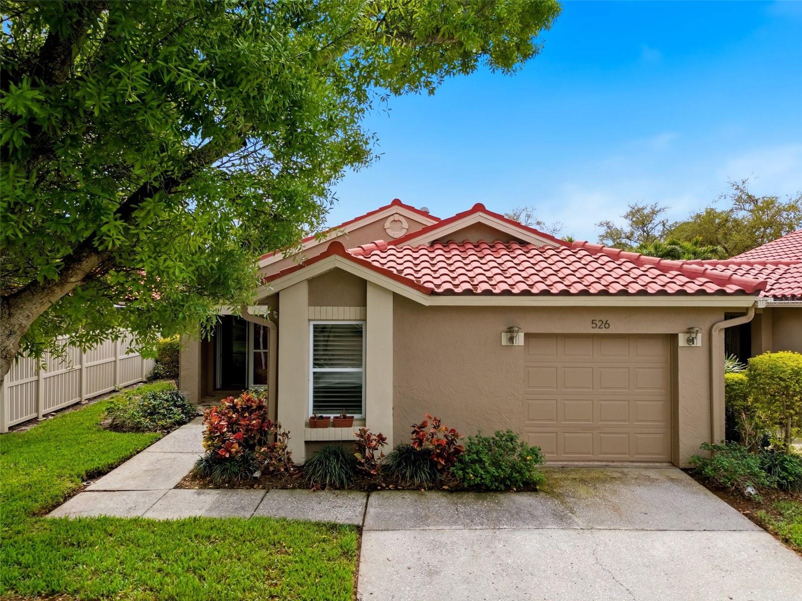 526 ST TROPEZ CIR NE, ST PETERSBURG, FL, 33703