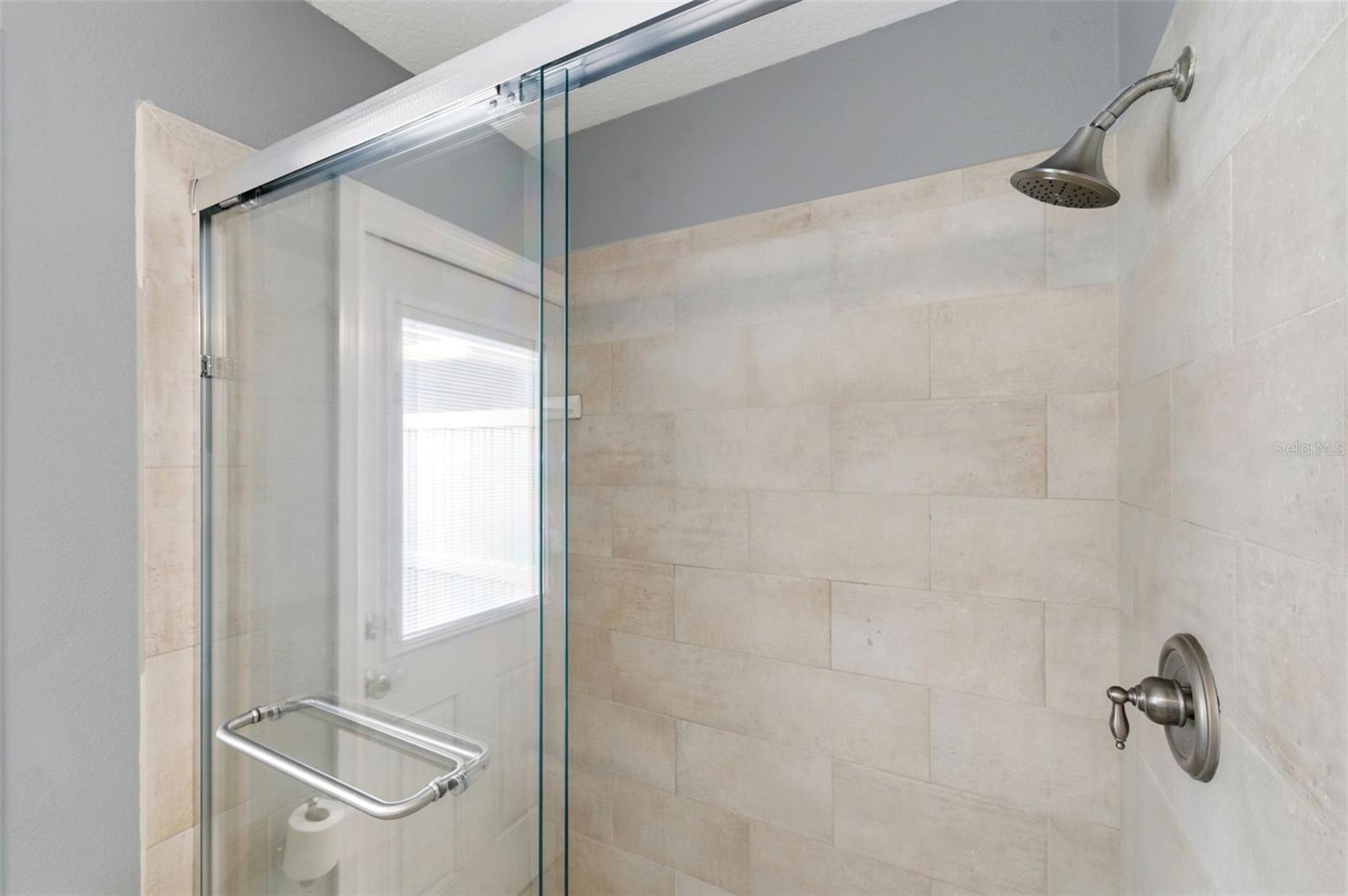 526 ST TROPEZ CIR NE, ST PETERSBURG, FL, 33703