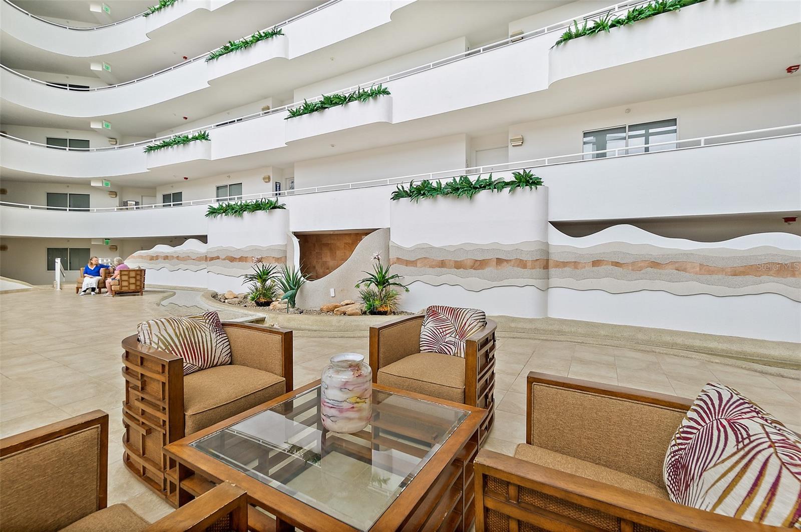2545 S ATLANTIC AVE #104-105, DAYTONA BEACH SHORES, FL, 32118