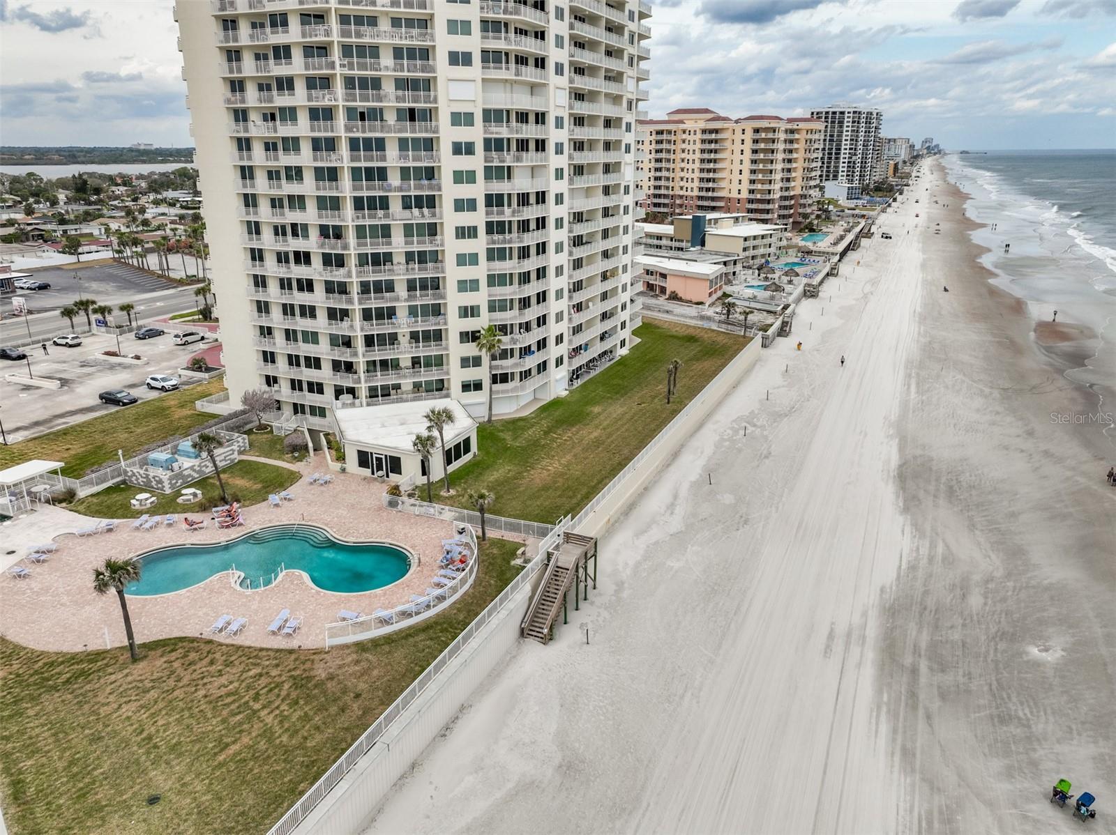 2545 S ATLANTIC AVE #104-105, DAYTONA BEACH SHORES, FL, 32118
