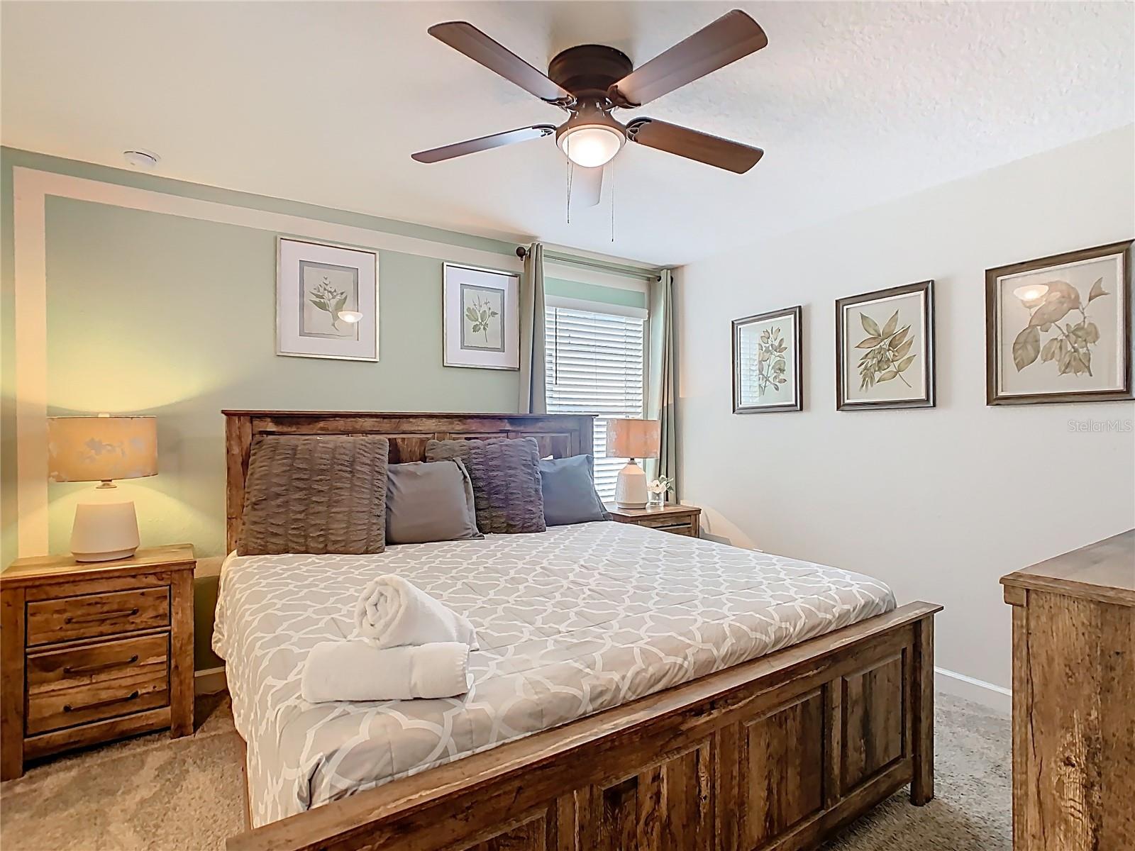 303 OCEAN COURSE AVE, DAVENPORT, FL, 33896