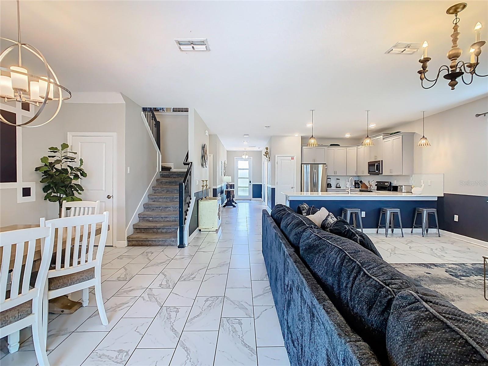 303 OCEAN COURSE AVE, DAVENPORT, FL, 33896