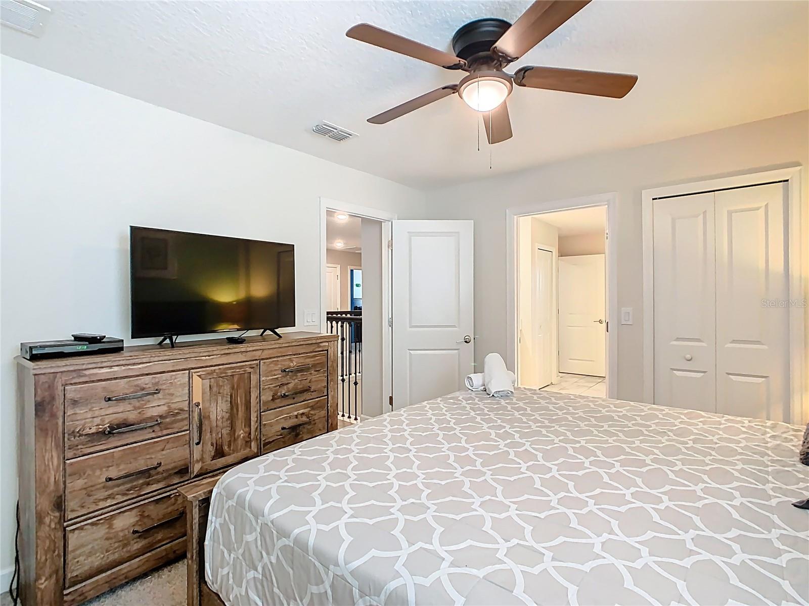 303 OCEAN COURSE AVE, DAVENPORT, FL, 33896