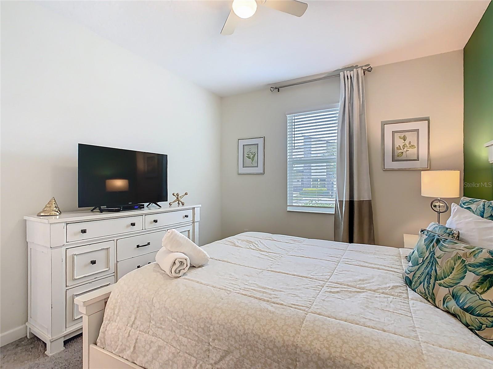 303 OCEAN COURSE AVE, DAVENPORT, FL, 33896