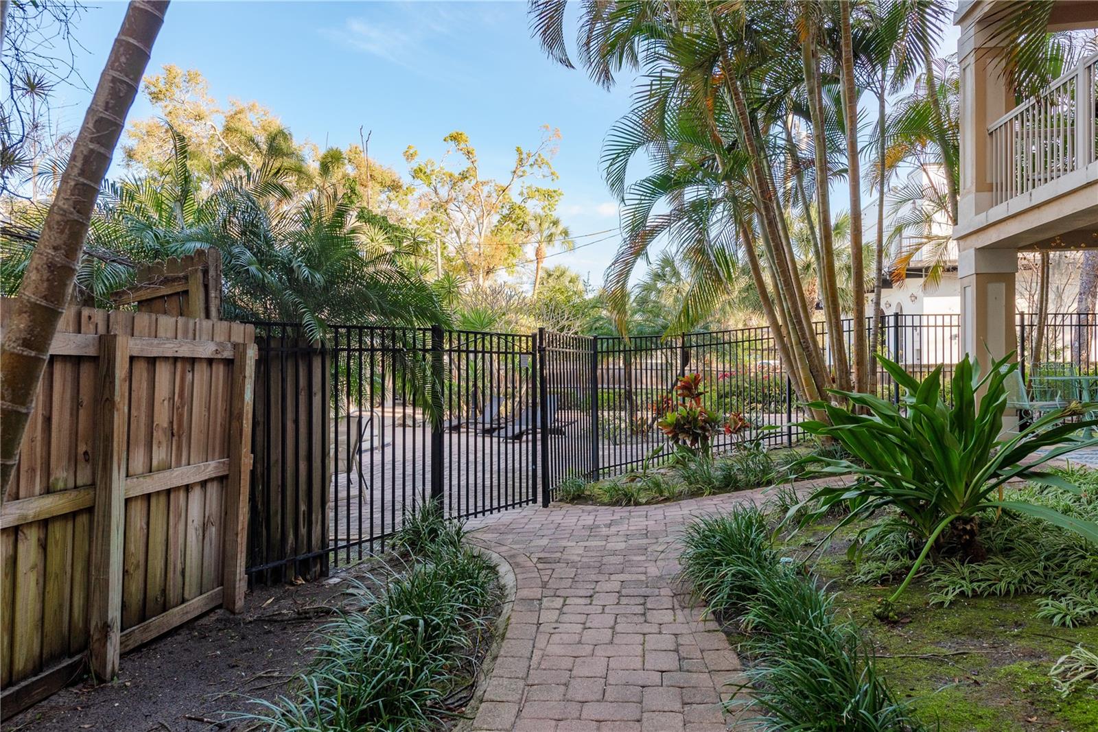 950 BROADWAY #103, DUNEDIN, FL, 34698