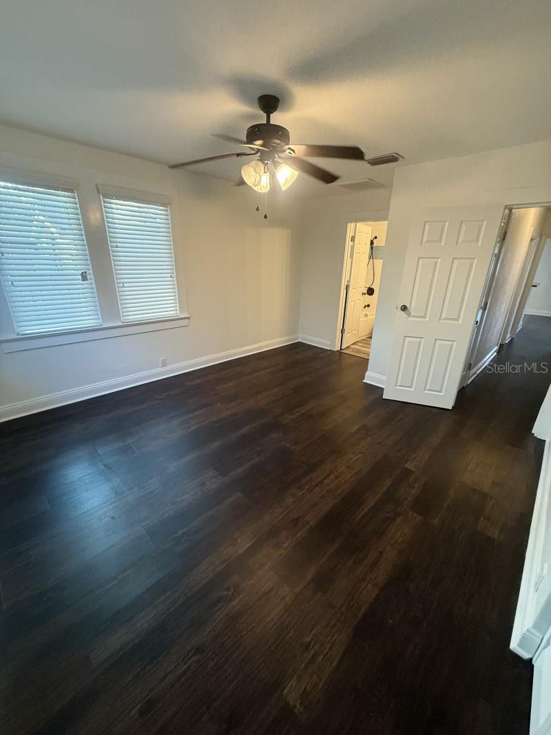 320 W LAMBRIGHT ST, TAMPA, FL, 33604