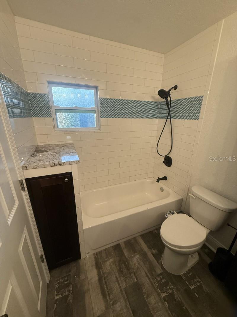 320 W LAMBRIGHT ST, TAMPA, FL, 33604