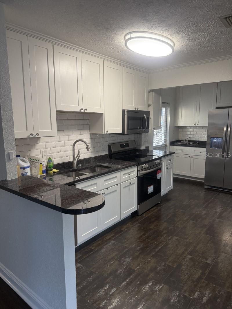 320 W LAMBRIGHT ST, TAMPA, FL, 33604