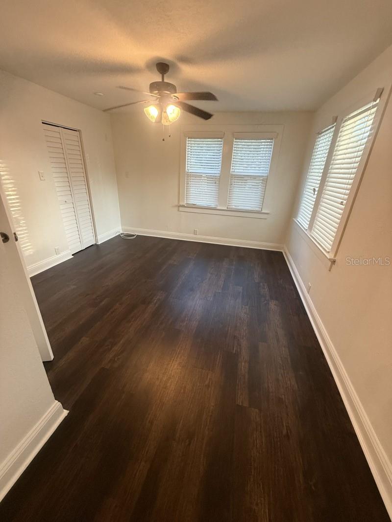 320 W LAMBRIGHT ST, TAMPA, FL, 33604