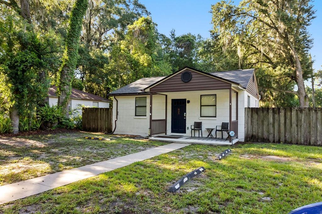 825 NW 19TH AVE, GAINESVILLE, FL, 32609