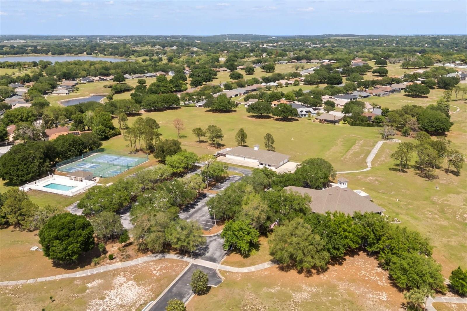 10260 SPRING LAKE DR, CLERMONT, FL, 34711