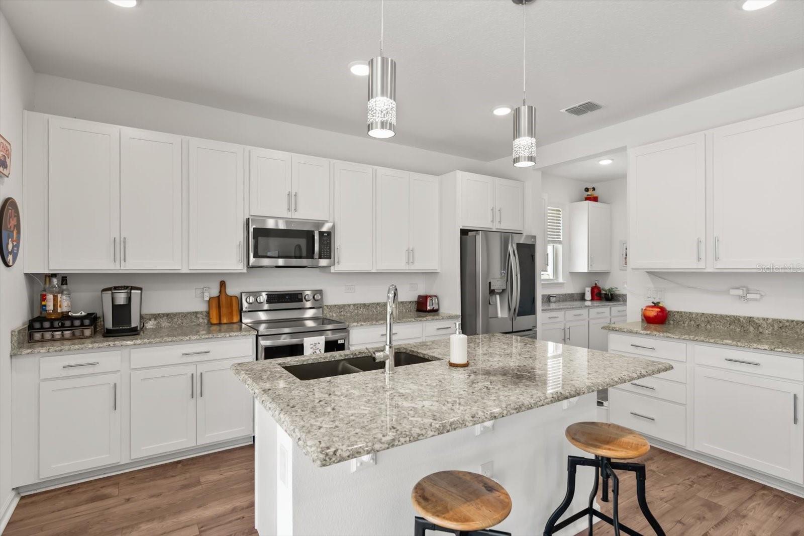 10260 SPRING LAKE DR, CLERMONT, FL, 34711